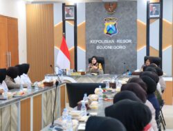 Kapolres Bojonegoro :  Polwan  diharapkan mampu mencerminkan nilai Esthi Bhakti Warapsari