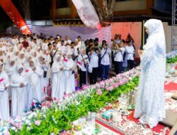 Gubernur Khofifah Gelar Peringatan Maulid Nabi dan Haul ke-12 H Indar Parawansa, Ajak Masyarakat Kejar Berkah di Bulan Kelahiran Rasulullah SAW Dengan Semangat Religius Nasionalis
