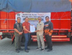 BPBD Jatim Fasilitasi Pemberangkatan Bantuan 8,7 Ton Telur dari Paguyuban Peternak Blitar ke NTT