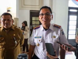 Pemkot Surabaya Tegaskan Komitmen Digitalisasi Parkir Tepat Waktu Dan Transparan