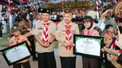 Gubernur Khofifah Hadiri Apel Peringatan Hari Pramuka ke-65 Kwarda Jatim di Unesa, Optimis Pramuka Jadi Penggerak Ketahanan Pangan