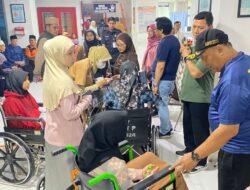 Tim Dokkes Polresta Sidoarjo Cek Kesehatan Ratusan Santri di Tanggulangin
