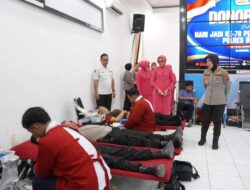 Kapolres AKBP Yenni Diarty Tinjau Baksos Donor Darah Hari Jadi Polwan ke-78