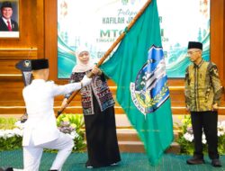 Gubernur Khofifah Lepas 116 Kafilah Jatim Menuju MTQ Nasional XXXI di Semarang, Target Bawa Pulang Juara Umum