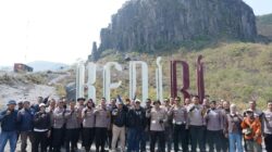 Riding ke Gunung Kelud, Polres Kediri dan Awak Media Suarakan Kesiapsiagaan Bencana