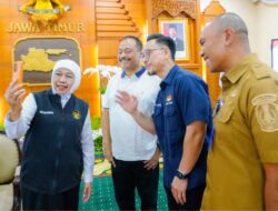 Gubernur Khofifah Sapa Lifter Asal Jatim Rahmat Erwin dan Luluk Diana Lewat Panggilan Video, Apresiasi Raihan Emas dan Perunggu Pada Asian Games 2026