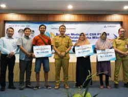 Pedagang Pasar Kota Terima Bantuan Insentif Dari Pemkab Bojonegoro