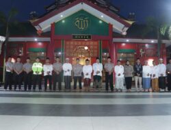 Kapolres Pasuruan Ajak Warga Jaga Kamtibmas Lewat Subuh Keliling di Masjid Cheng Hoo