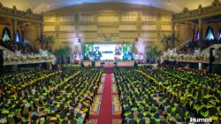 Wisuda ke-123 Unesa Kukuhkan 1.511 Lulusan, Rektor Dorong Progresifitas Alumni Jawab Kebutuhan Masyarakat