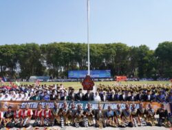 Di Bojonegoro Ribuan Peserta mengikuti Upacara Peringatan Hari Santri ke-12 Tahun 2026